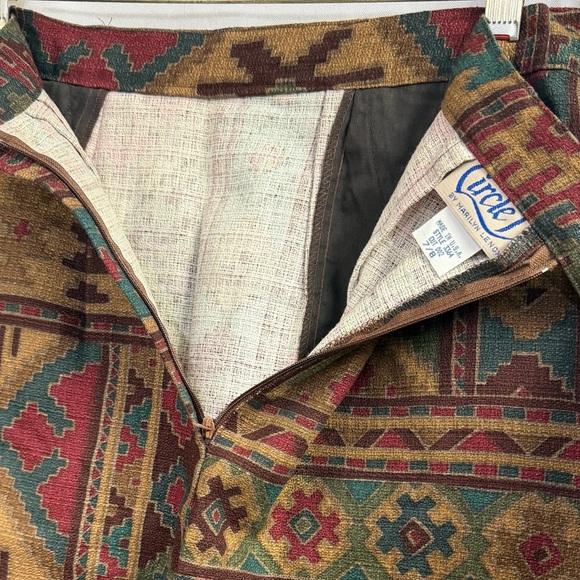 Circle T Vtg Geometric Patterned Vest and Maxi Skirt Set - Picture 7 of 9